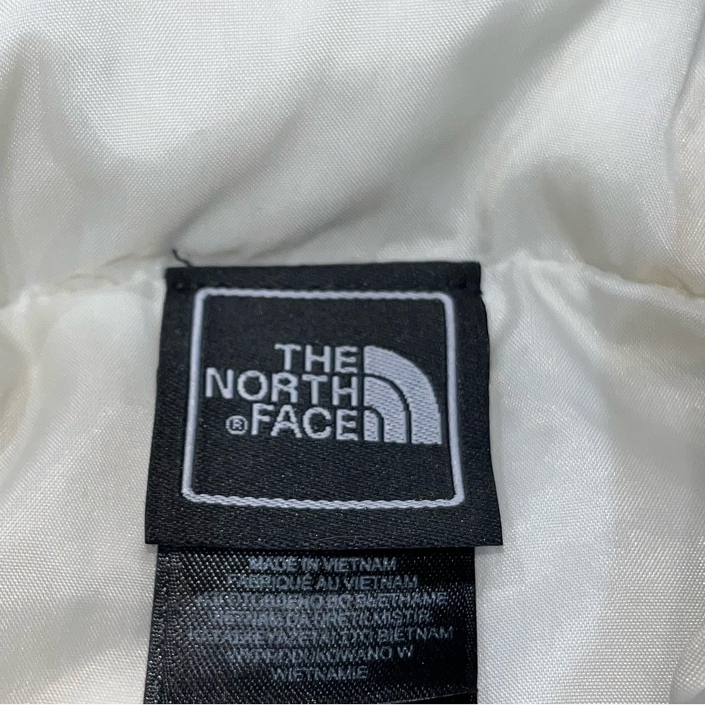 The North Face 550 Bronze Satin Down Puffer Jacket Coat Women’s size Small - Picture 9 of 14